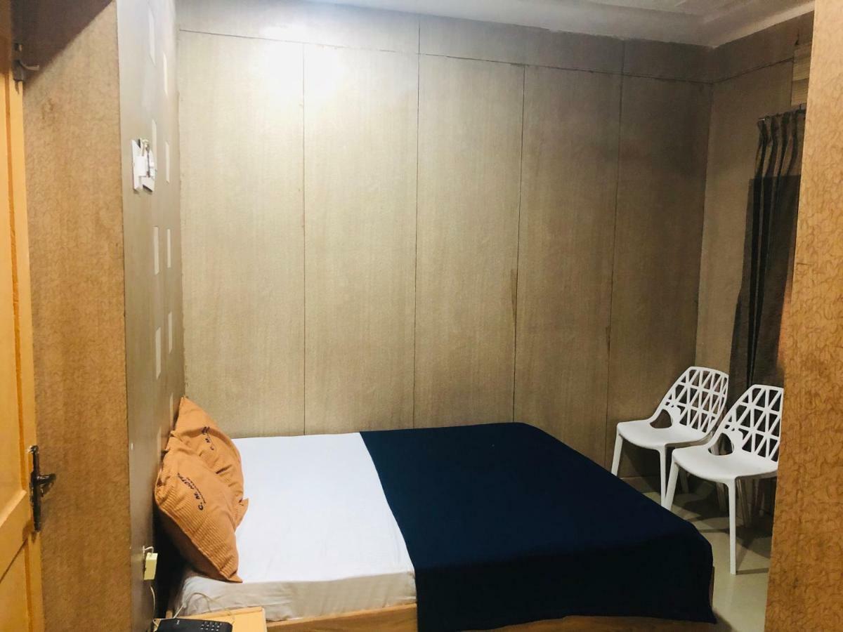 C.M. Hotel Pennagaram Экстерьер фото