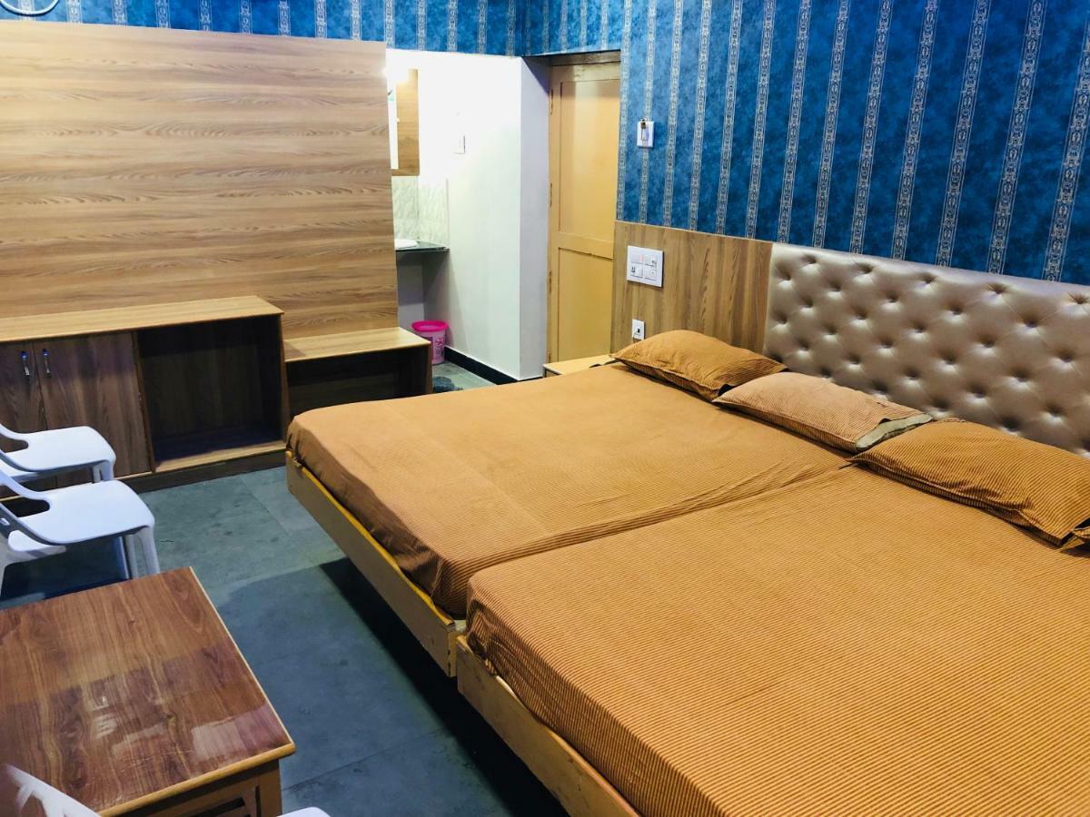 C.M. Hotel Pennagaram Экстерьер фото